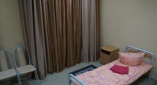 Гостиница На Комсомольской Хостел Сочи Двухъярусная кровать в общем номере для женщин с 5 кроватями-5